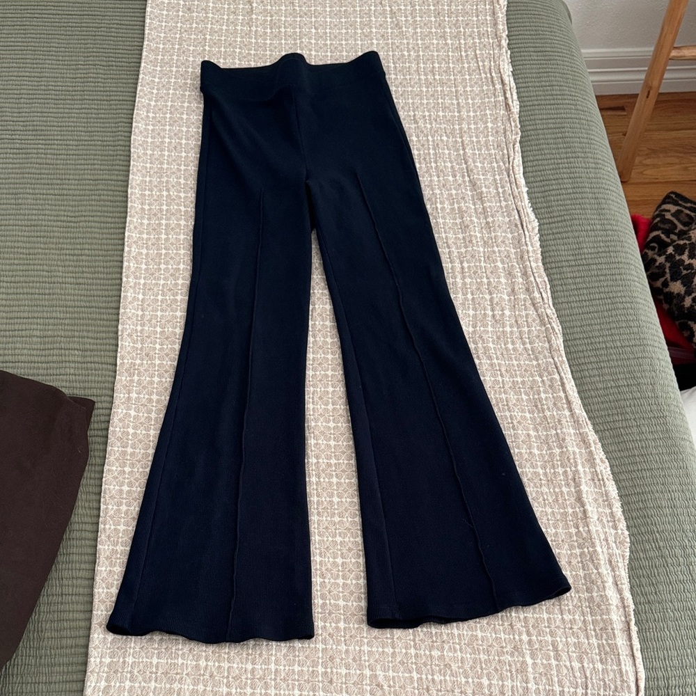 DONNI kick flare pant navy